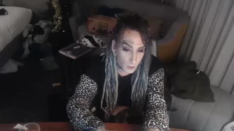 Kittie online show from December 27, 12:39 am