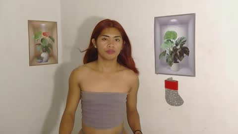 bella_bliss14 online show from January 13, 5:10 pm