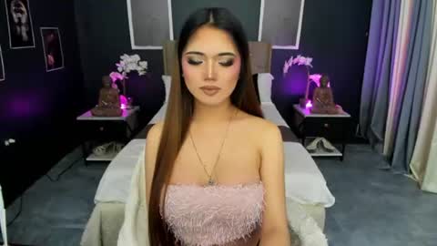 Bella online show from June 17, 2:56 am