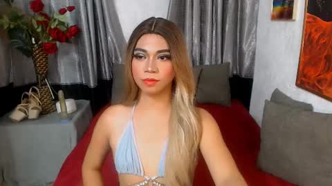 bigcockbarbie_moores online show from December 16, 7:15 am
