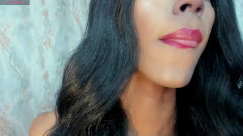 Nina online show from January 21, 2:00 pm