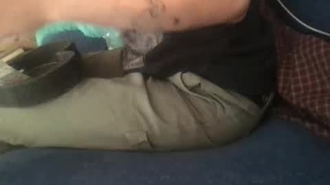 boywithbug online show from January 28, 3:57 pm