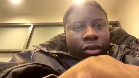 brie896365 online show from January 15, 6:22 am