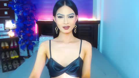 Roberta  GODDESS OF PLEASURE AND SEXUALDESIRE   online show from December 19, 11:50 am