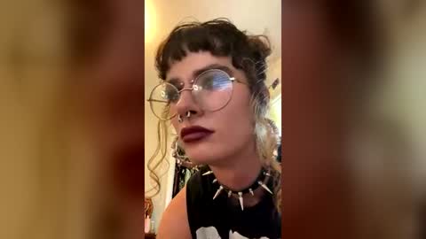 bvtchtits online show from July 21, 10:57 pm