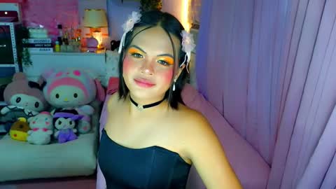Mia online show from March 24, 5:56 am