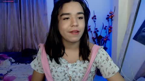 candyy_doll_ online show from March 9, 8:18 am