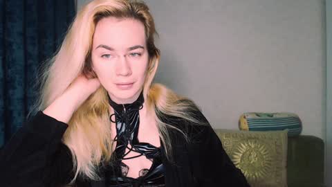 Carin online show from December 6, 4:30 am