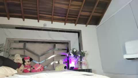 Cataleya online show from September 20, 6:08 am