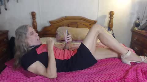 Jackie online show from October 3, 10:37 am