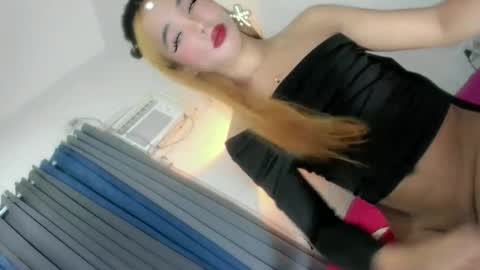 chantal_fuck online show from November 16, 8:13 am