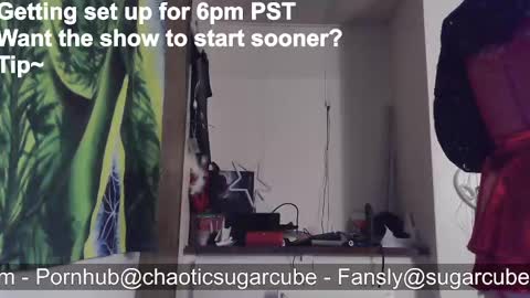 Snapshot of chaoticsugarcube chatting on October 3, 12:43 am chaoticsugarcube online show from October 3, 12:43 am