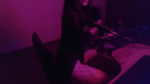 Ashley online show from May 6, 4:57 pm
