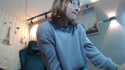 Christina online show from December 18, 9:29 pm