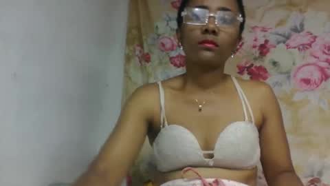 ciciazzhh online show from March 23, 8:52 am