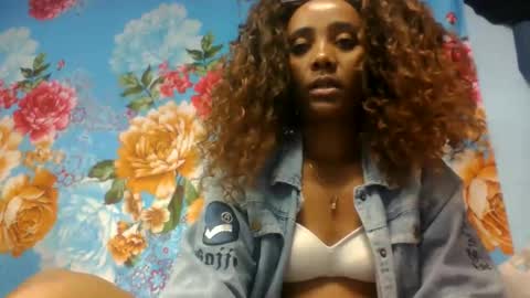 ciciazzhh online show from June 6, 10:17 pm