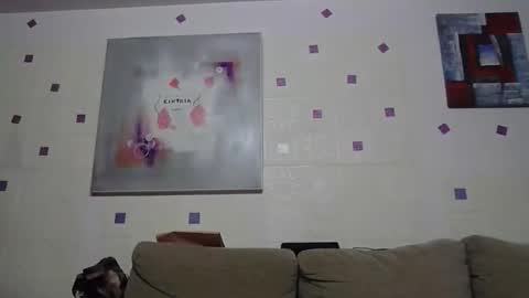 cinthia2525 online show from March 5, 9:20 pm