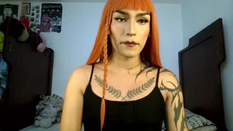 Snapshot of citry_tv chatting on January 9, 10:52 am Citrina Tallulah Vanexandra online show from January 9, 10:52 am