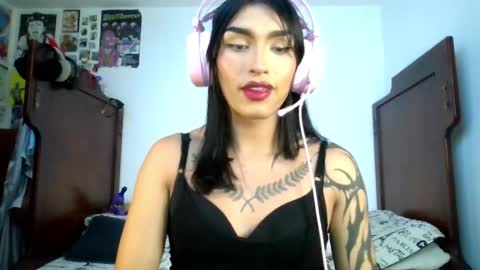 Snapshot of citry_tv chatting on January 14, 3:11 am Citrina Tallulah Vanexandra online show from January 14, 3:11 am