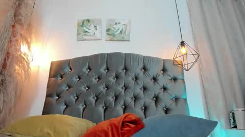 cleo online show from October 27, 3:25 am