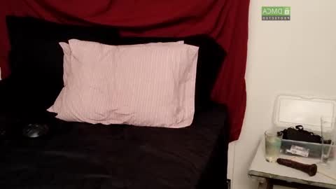 SecretSissyLv online show from January 18, 1:35 am