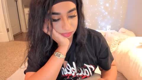    ........ Instagram  Lorysexys online show from March 8, 2:15 am