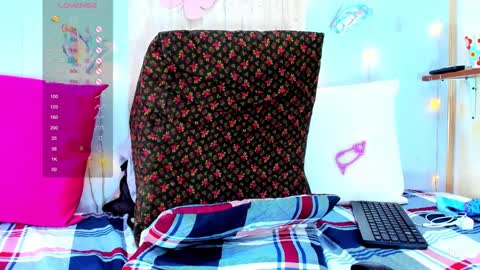 corynatayler online show from January 7, 10:19 pm