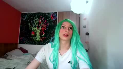 cosmic_crystal online show from February 12, 8:50 pm