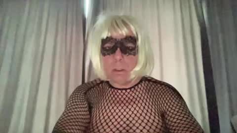 crossdresslutwhore online show from February 4, 7:57 am