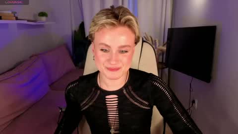 Ellio online show from May 5, 2:01 pm