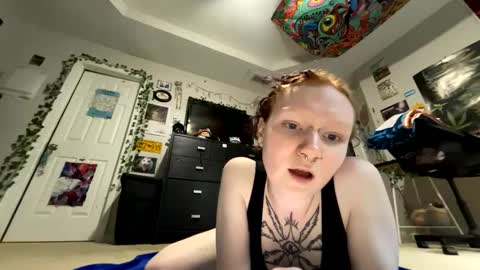 curryarches online show from September 22, 10:48 pm