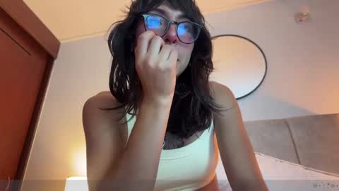 cutiepiemiu -  online show from February 18, 4:58 am