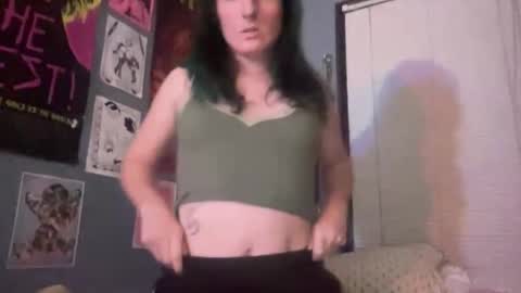 exene online show from November 4, 4:45 am