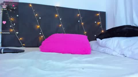 danna online show from November 4, 10:09 pm