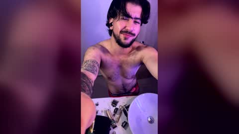 DarioFTM online show from April 6, 3:48 am