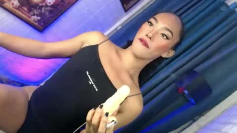 its me monica online show from November 21, 1:06 am