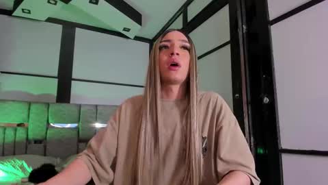 DeboraCooper online show from January 15, 11:25 pm