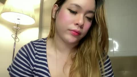 iyalicious online show from January 16, 10:12 pm