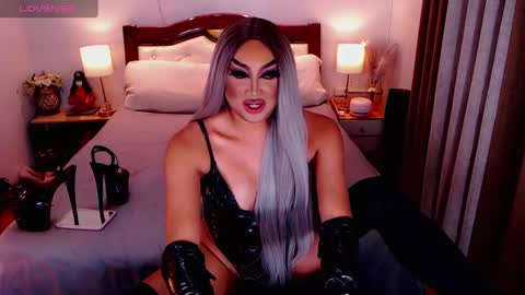Snapshot of devilious_meranda chatting on March 4, 1:06 pm MISS MERANDA online show from March 4, 1:06 pm