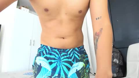 thumb up me please its important online show from March 6, 9:47 am