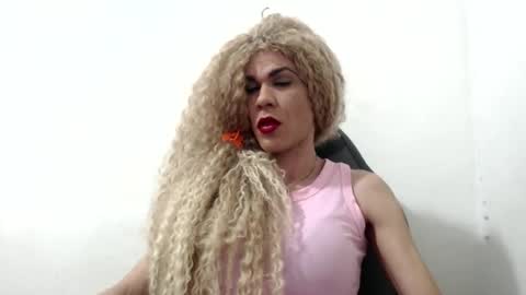 Snapshot of diabla_sexy22cm chatting on October 25, 11:16 am diabla_sexy22cm online show from October 25, 11:16 am