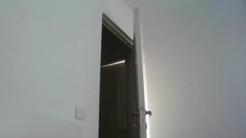 DianneCrunchy online show from March 4, 2:10 pm