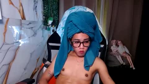 Adriana Lovely online show from February 3, 2:11 am