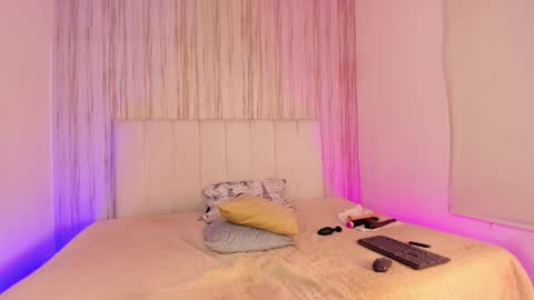 edna  online show from February 4, 6:51 am