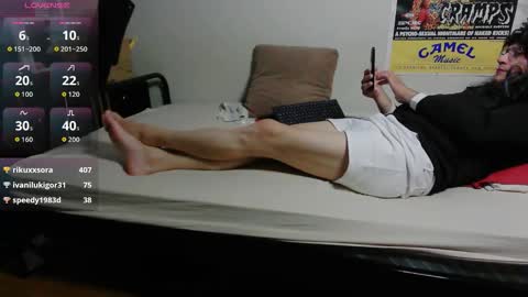 efi_crossou online show from September 29, 12:10 am