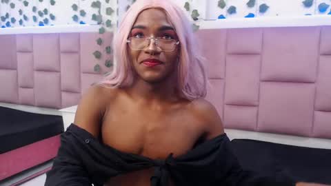 LUISA online show from May 28, 8:07 pm