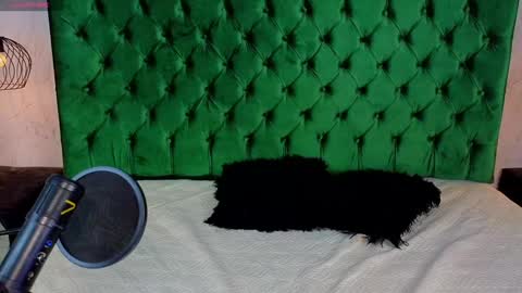 Elian Moon online show from January 11, 6:56 am