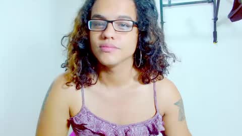 Snapshot of elkingthe chatting on February 18, 12:39 pm Diana online show from February 18, 12:39 pm
