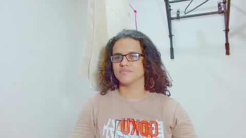 Snapshot of elkingthe chatting on February 22, 8:31 pm Diana online show from February 22, 8:31 pm