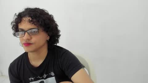 Snapshot of elkingthe chatting on September 27, 2:09 am Diana online show from September 27, 2:09 am